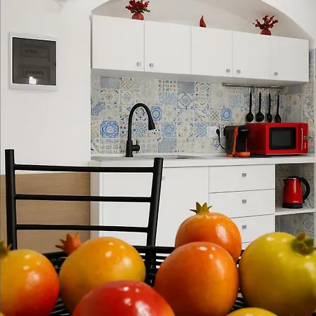 Casetta Il Melograno San Filippo Gemelli רומא